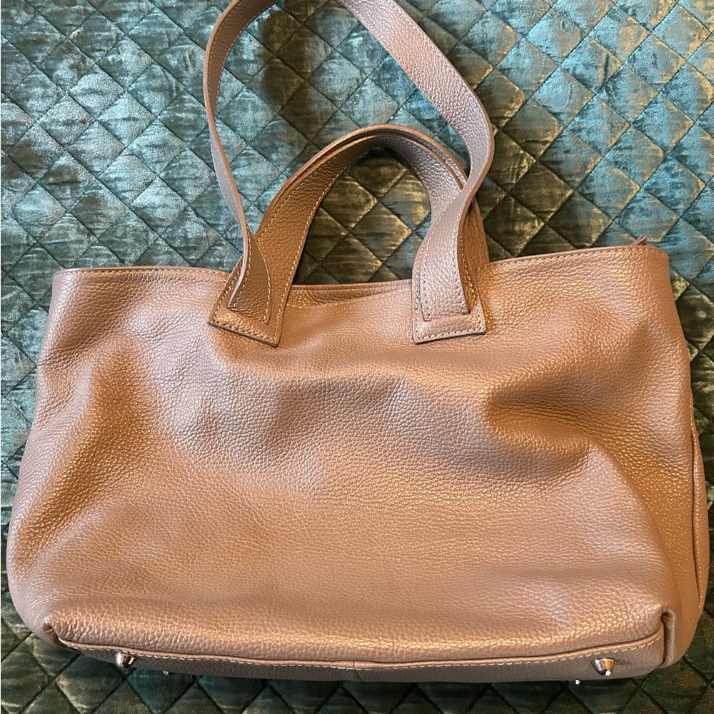 Elegant Gre Leather Tote Bag